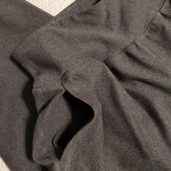 🌺 NWT Old Navy High-Rise Powersoft Legging Joggers - Picture 3 of 11